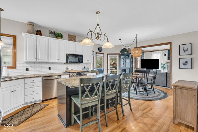 45 Trotters Run, Brownsburg, IN 46112