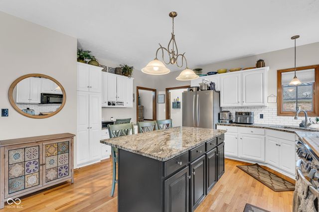 45 Trotters Run, Brownsburg, IN 46112