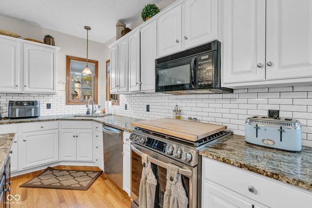 45 Trotters Run, Brownsburg, IN 46112