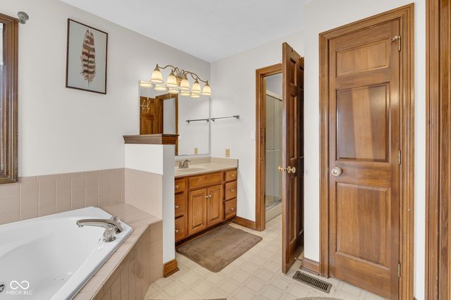 45 Trotters Run, Brownsburg, IN 46112