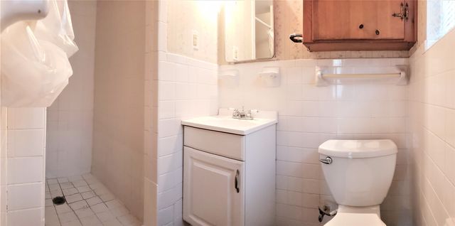 5305 Ammons Street, Haltom City, TX 76117