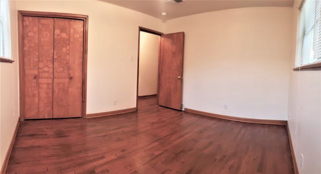 5305 Ammons Street, Haltom City, TX 76117