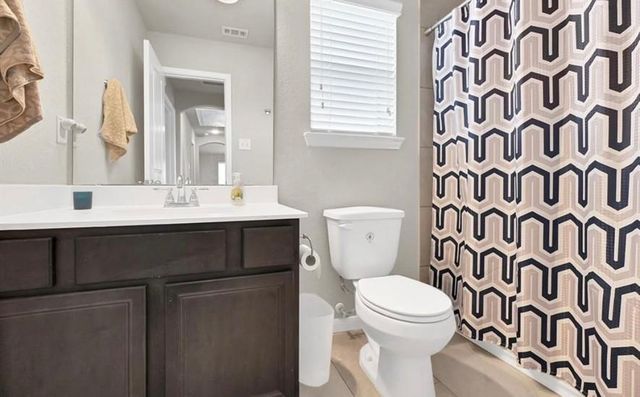 29 Coconut Palms Court, Manvel, TX 77578