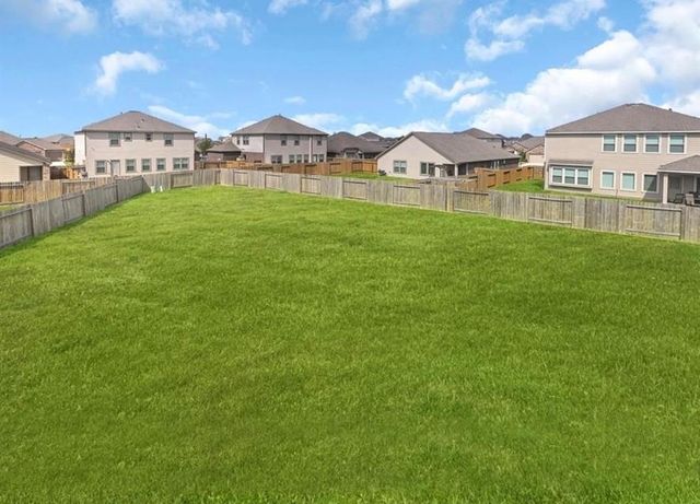 29 Coconut Palms Court, Manvel, TX 77578