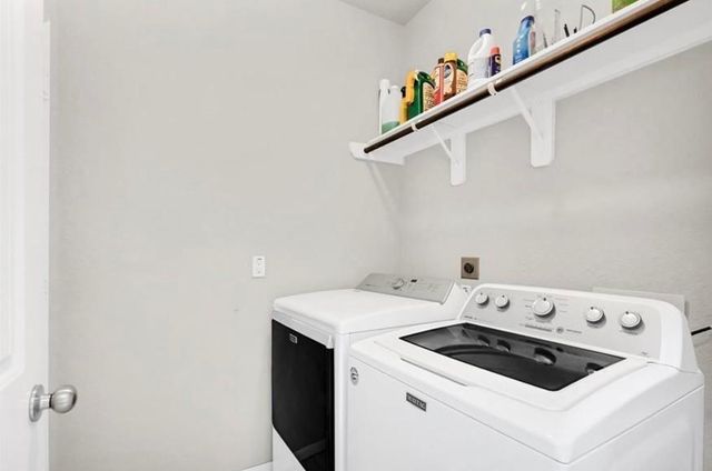 29 Coconut Palms Court, Manvel, TX 77578