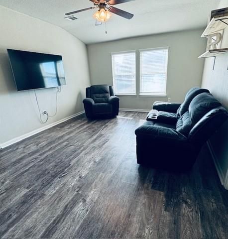 29 Coconut Palms Court, Manvel, TX 77578