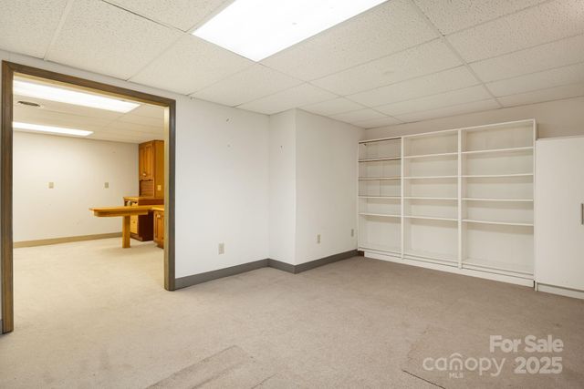 111 S Valley View Drive, Mars Hill, NC 28754