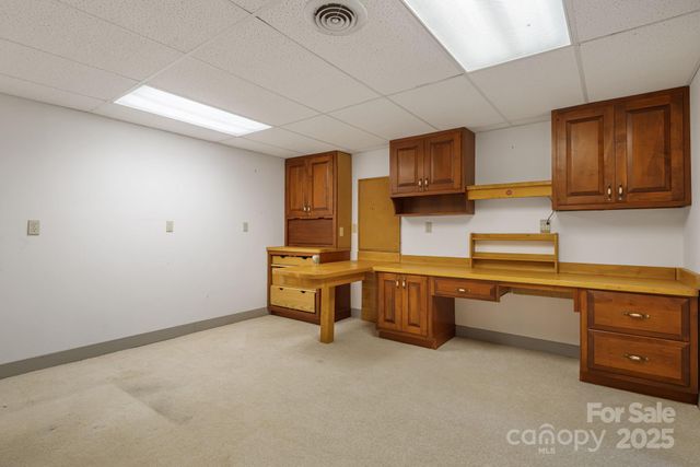 111 S Valley View Drive, Mars Hill, NC 28754