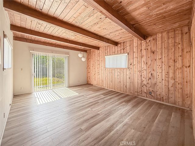 6318 Cartwright Avenue, North Hollywood, CA 91606