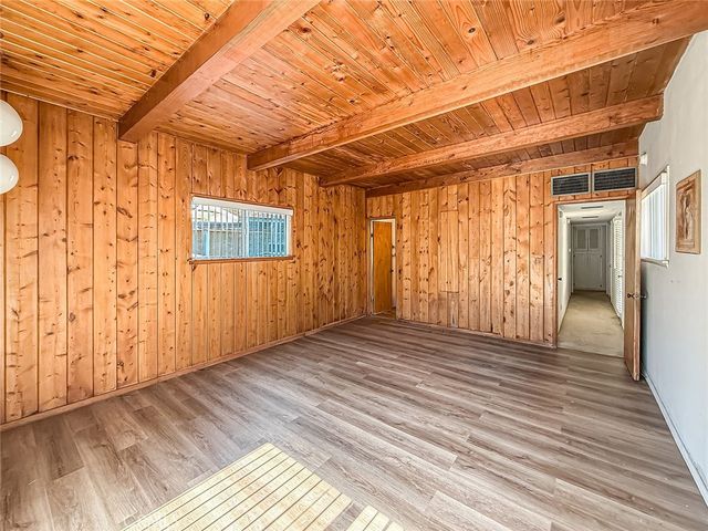 6318 Cartwright Avenue, North Hollywood, CA 91606