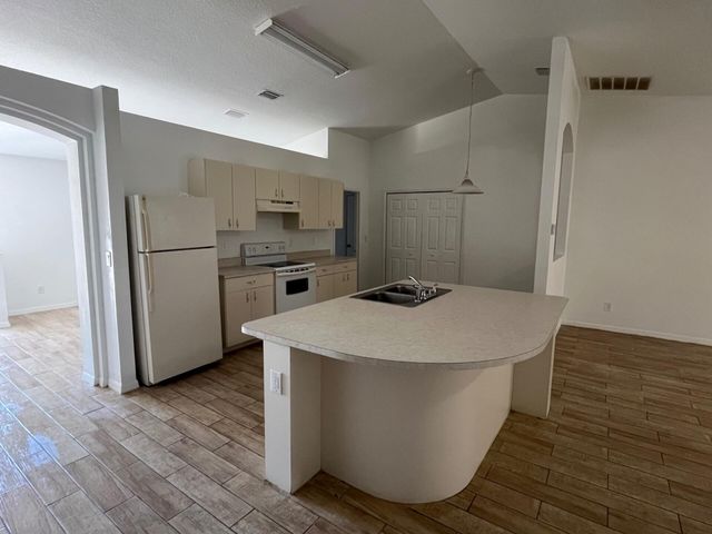 1271 Windingdale Street SE, Palm Bay, FL 32909