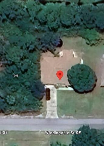 1271 Windingdale Street SE, Palm Bay, FL 32909