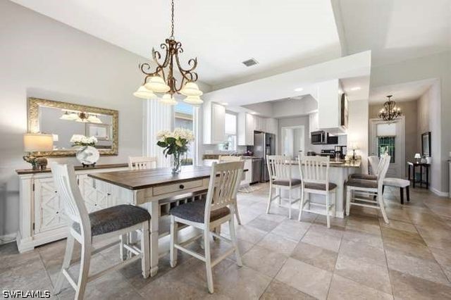 2314 Heydon CIR W, Naples, FL 34120