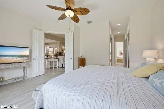 2314 Heydon CIR W, Naples, FL 34120