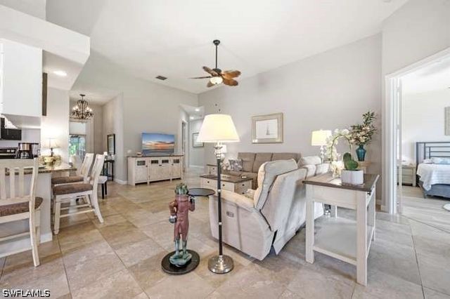 2314 Heydon CIR W, Naples, FL 34120