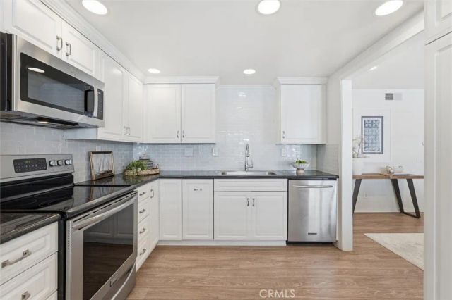 18 Land Fall Court, Newport Beach, CA 92663