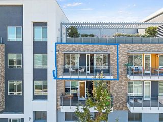 382 Llano De Los Robles Avenue 7, San Jose, CA 95136