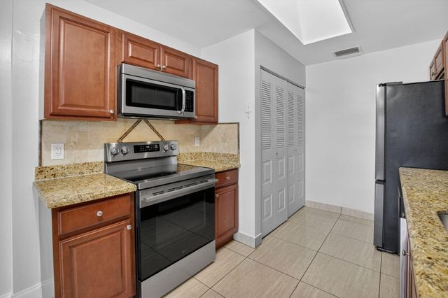 14696 Lucy Drive 14696, Delray Beach, FL 33484