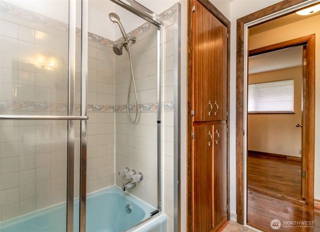 1317 Stillwell Street NE, Olympia, WA 98516