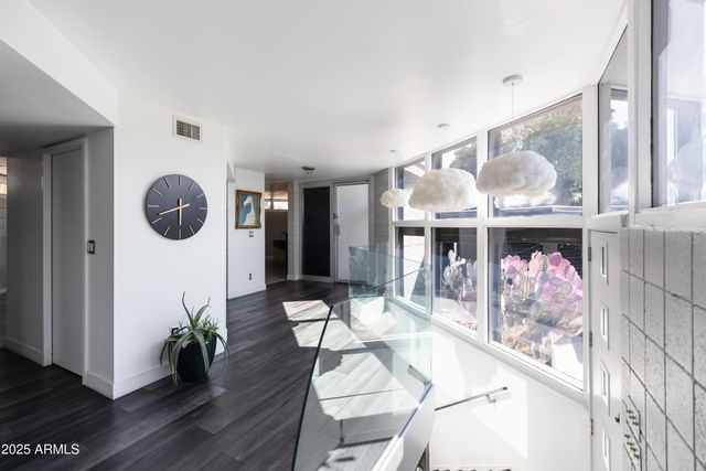 3126 N 6TH Avenue, Phoenix, AZ 85013