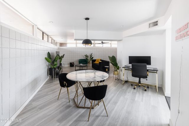 3126 N 6TH Avenue, Phoenix, AZ 85013