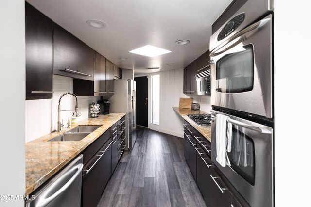 3126 N 6TH Avenue, Phoenix, AZ 85013