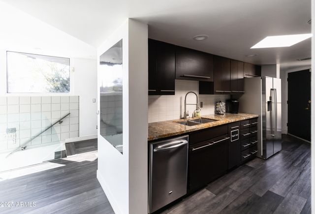 3126 N 6TH Avenue, Phoenix, AZ 85013