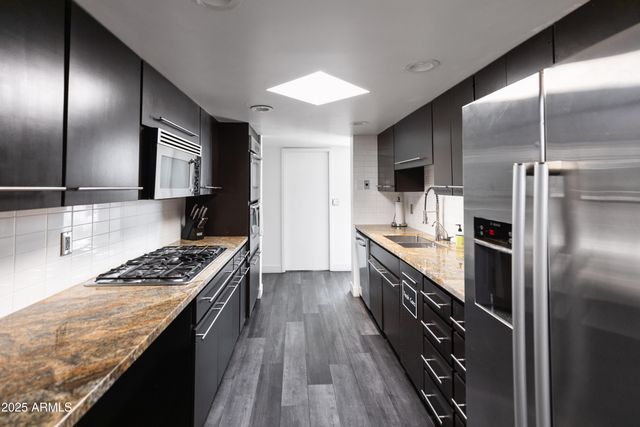 3126 N 6TH Avenue, Phoenix, AZ 85013