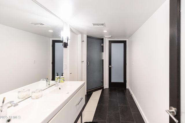 3126 N 6TH Avenue, Phoenix, AZ 85013