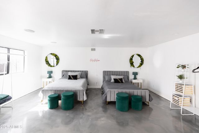 3126 N 6TH Avenue, Phoenix, AZ 85013