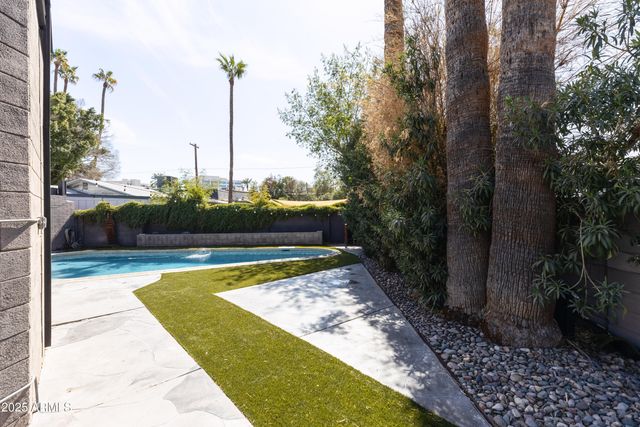 3126 N 6TH Avenue, Phoenix, AZ 85013