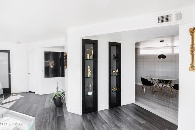 3126 N 6TH Avenue, Phoenix, AZ 85013