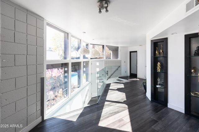 3126 N 6TH Avenue, Phoenix, AZ 85013