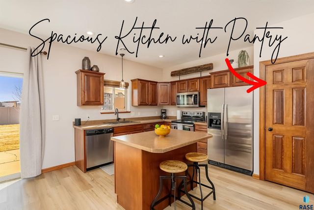 6810 S Tomar Rd Road, Sioux Falls, SD 57108