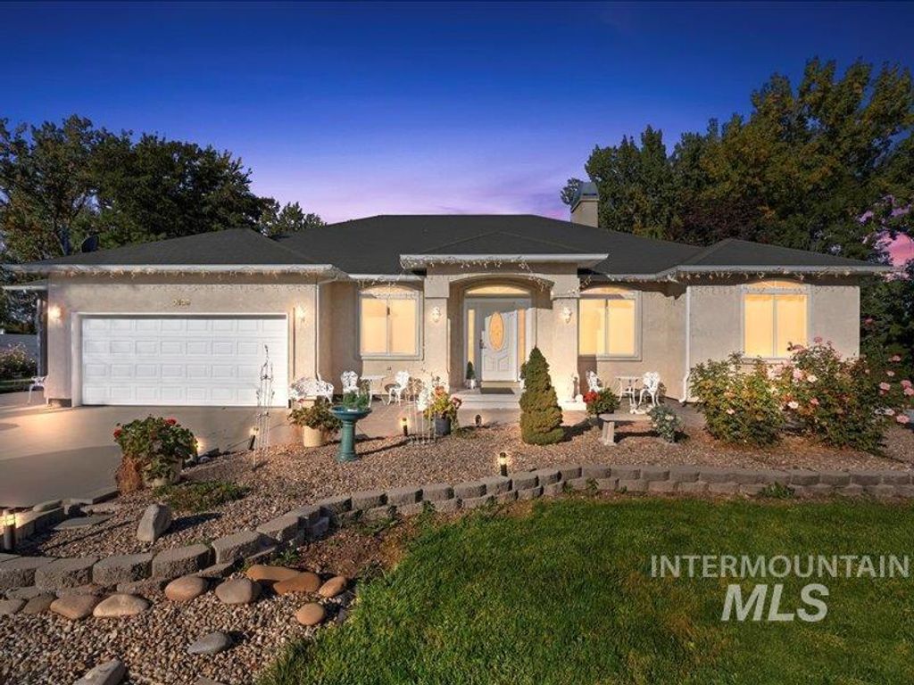 2109 S Happy Valley, Nampa, ID 83686