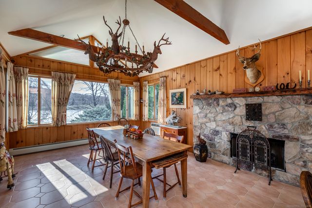 18 Arrow Point Road, Warren, CT 06777