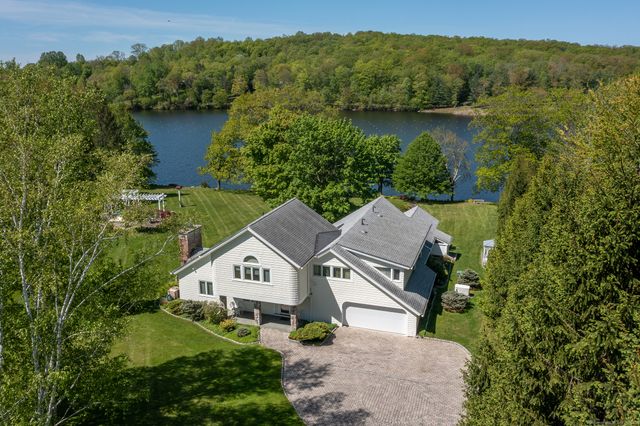 18 Arrow Point Road, Warren, CT 06777