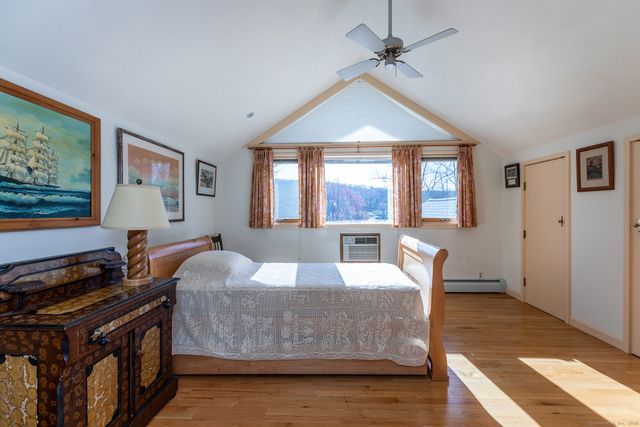 18 Arrow Point Road, Warren, CT 06777