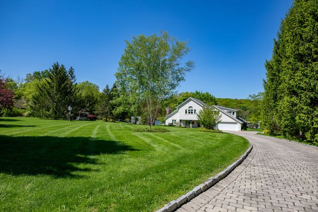 18 Arrow Point Road, Warren, CT 06777