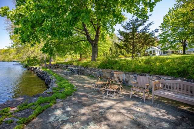 18 Arrow Point Road, Warren, CT 06777