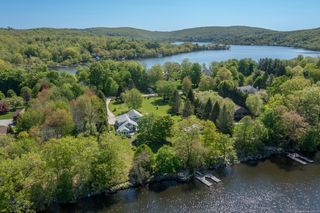 18 Arrow Point Road, Warren, CT 06777
