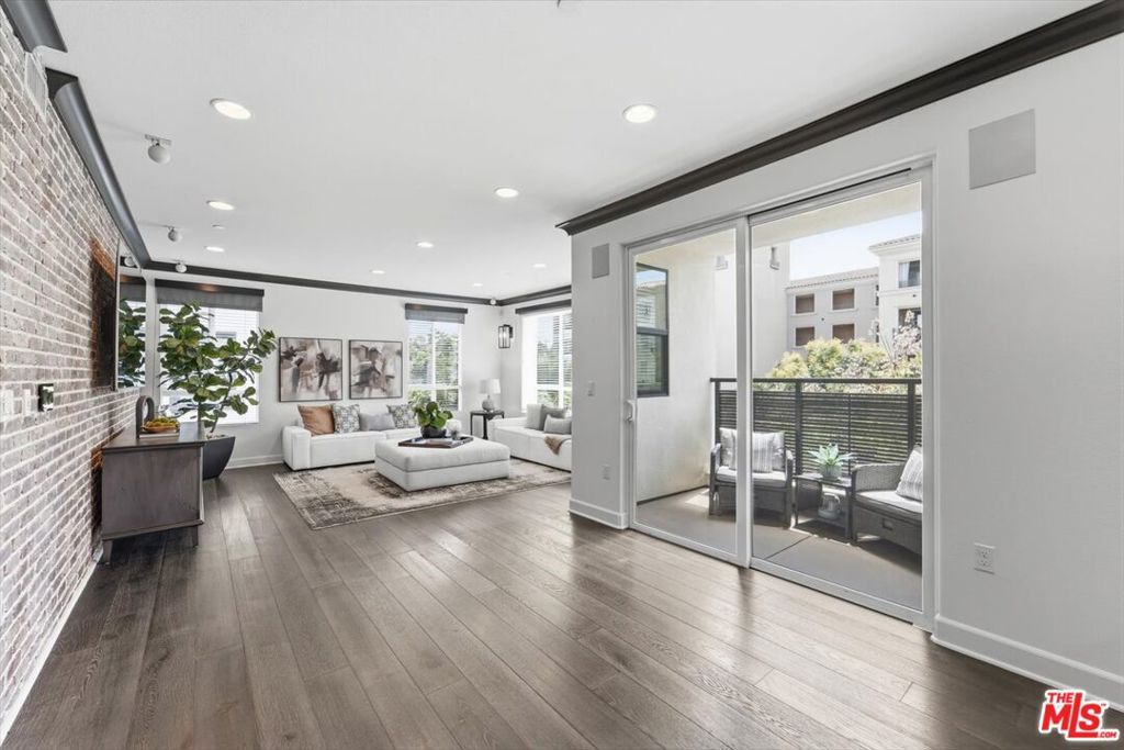 12534 W Fielding Circle 3, Playa Vista, CA 90094 — photo 3