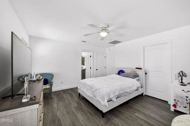 22422 Roundup Way, Apple Valley, CA 92308