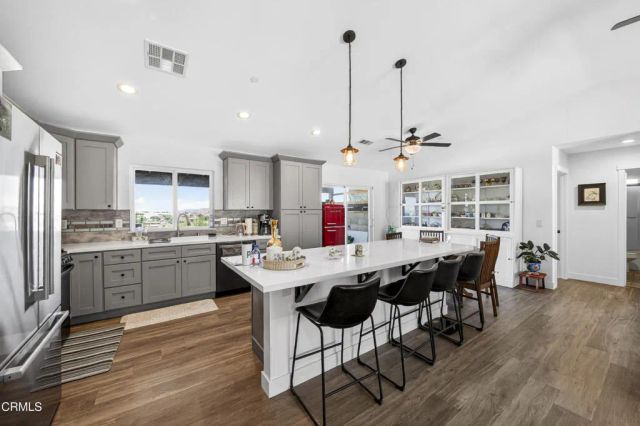 22422 Roundup Way, Apple Valley, CA 92308