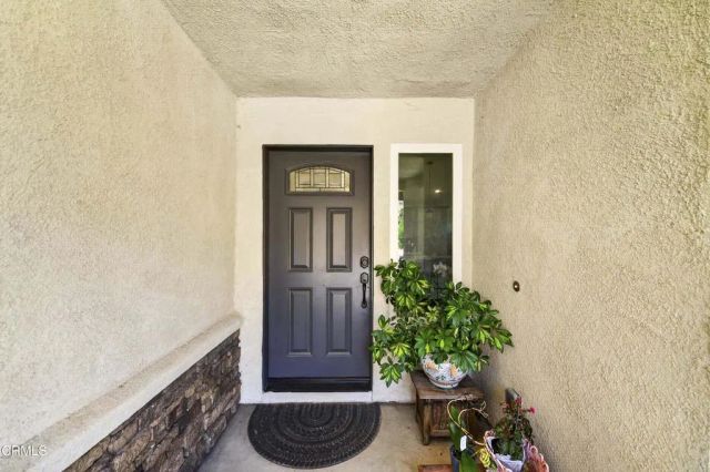 22422 Roundup Way, Apple Valley, CA 92308