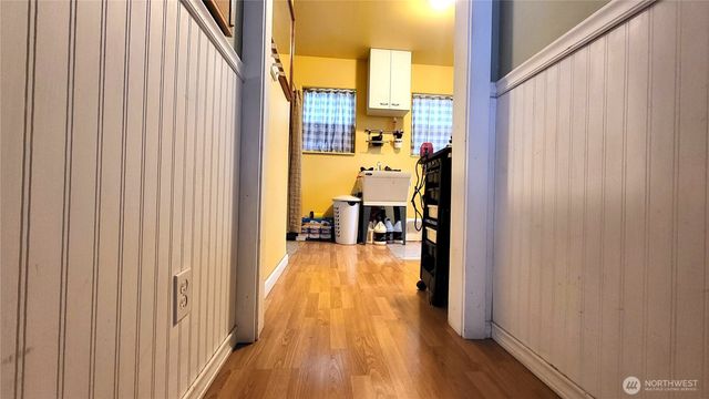 1113 S County Road, Warden, WA 98857