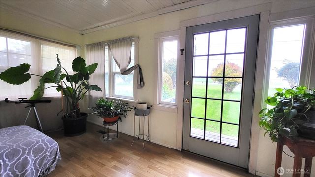 1113 S County Road, Warden, WA 98857