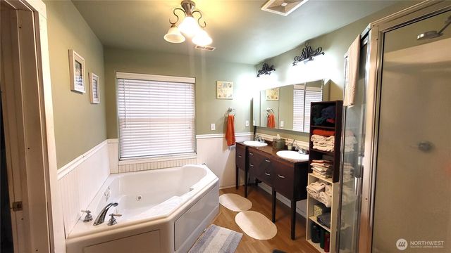 1113 S County Road, Warden, WA 98857