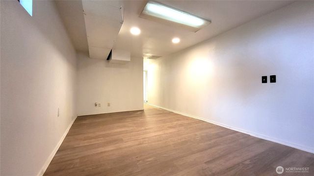 1113 S County Road, Warden, WA 98857