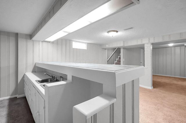 1364 Roberts Place, Columbus, OH 43207